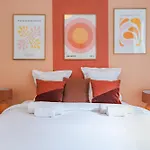 Charm&standing with 2 bedrooms close to Trocadéro