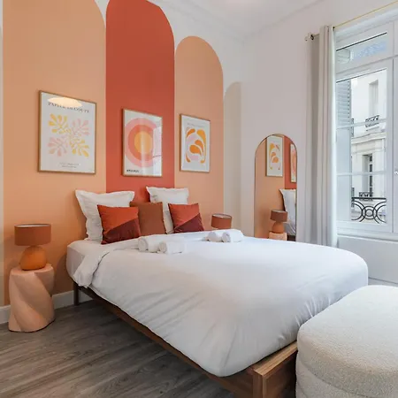 Charm&standing With 2 Bedrooms Close To Trocadéro Appartamento *