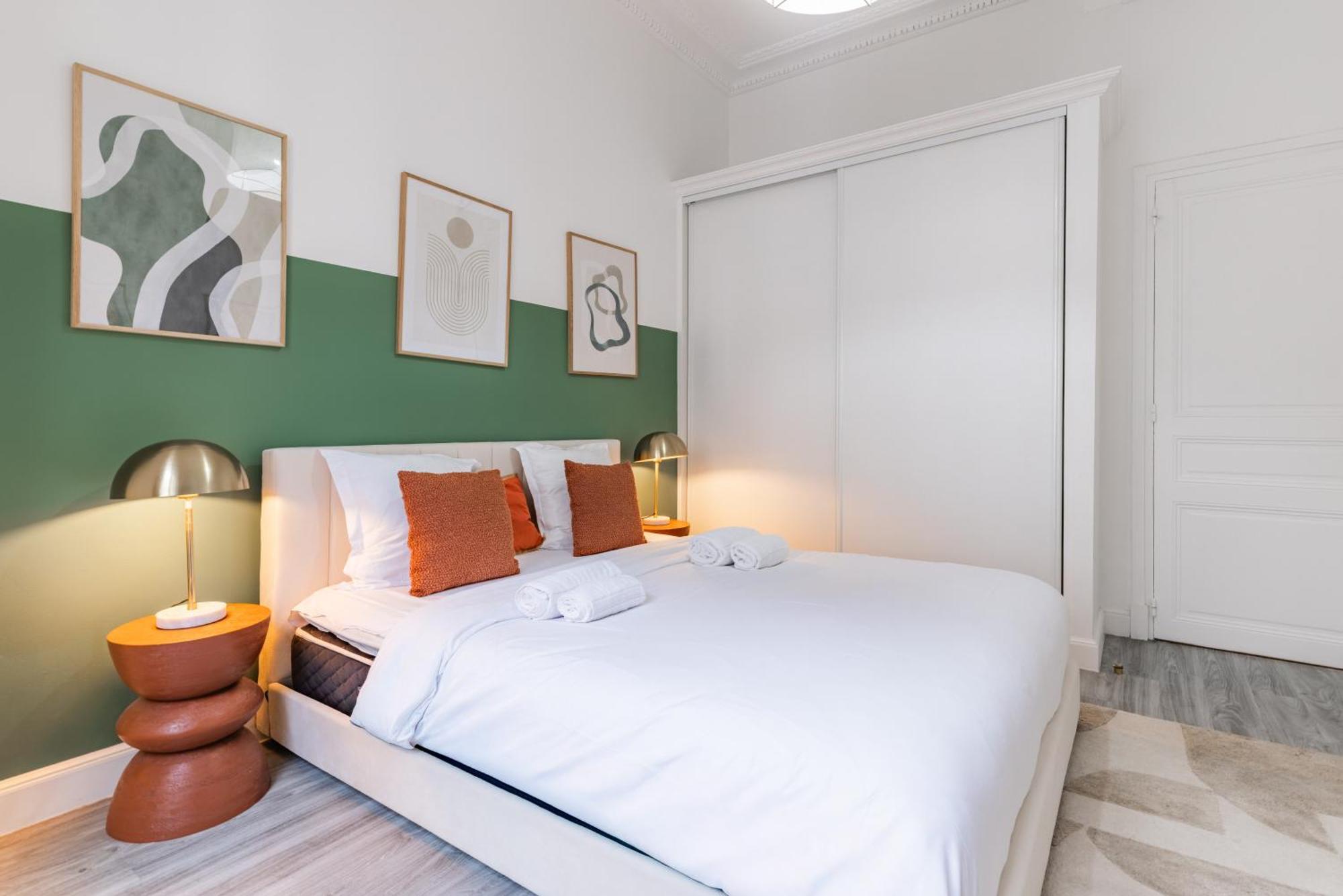 Charm&standing With 2 Bedrooms Close To Trocadéro Parigi